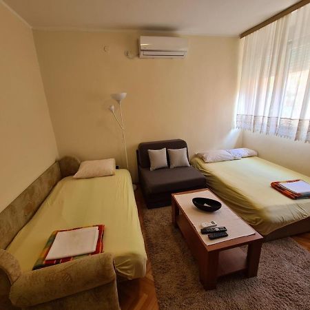 City Centar Apartment Tivat Eksteriør billede