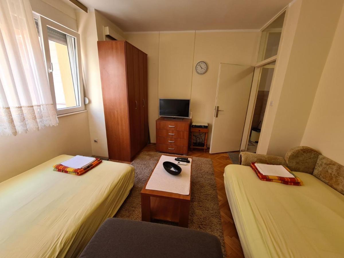 City Centar Apartment Tivat Eksteriør billede