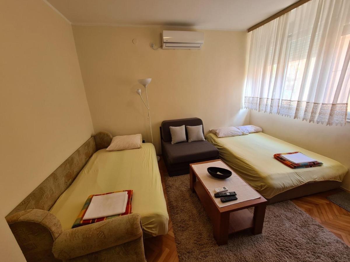 City Centar Apartment Tivat Eksteriør billede