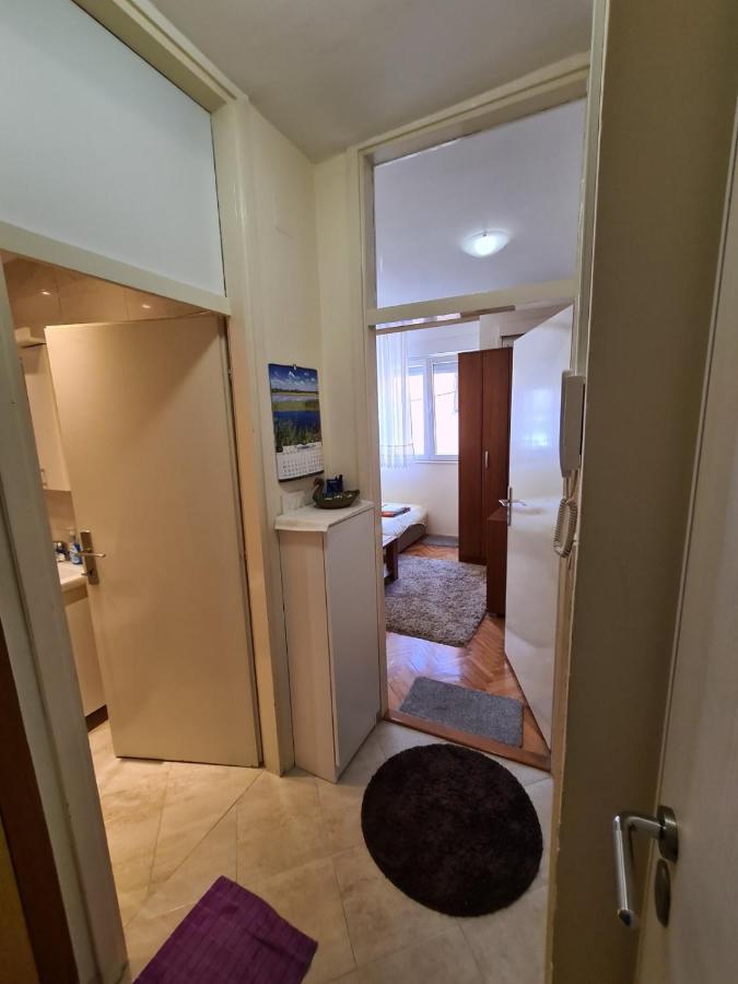 City Centar Apartment Tivat Eksteriør billede