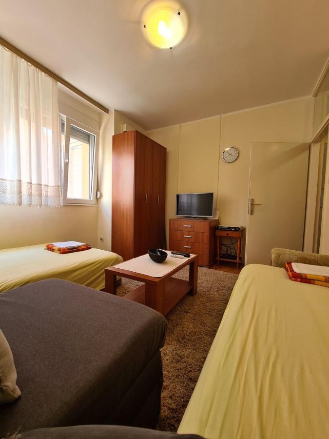 City Centar Apartment Tivat Eksteriør billede